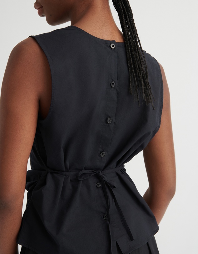 Kowtow - Genre Top