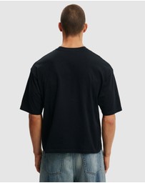Cotton On - Cropped Fit T-Shirt