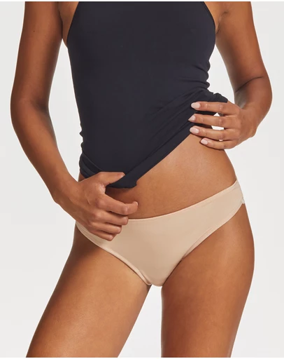 Kayser - Brazilian Bombshell Bikini