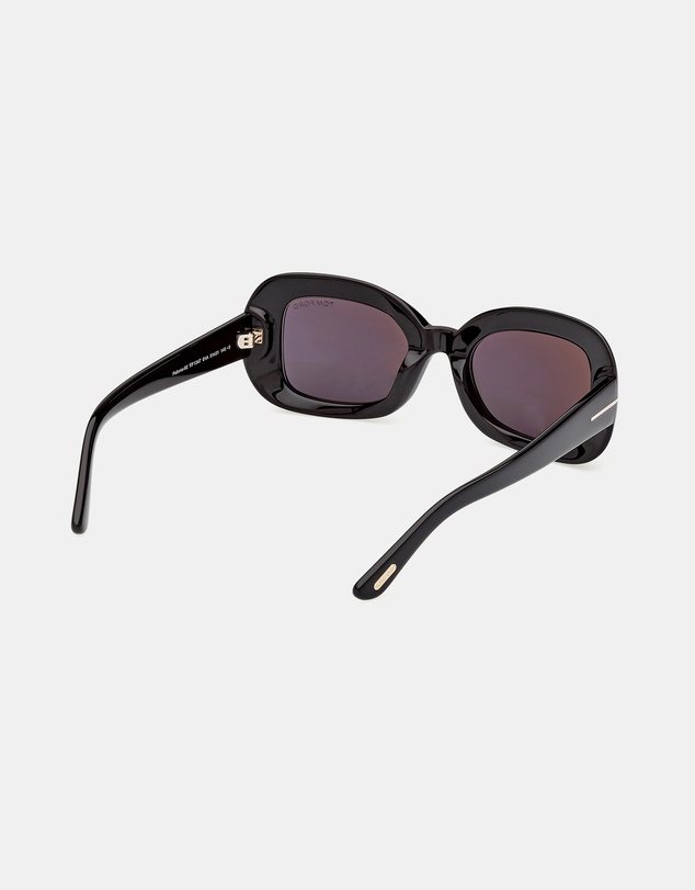 Tom Ford - Paloma 02