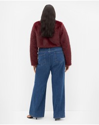 City Chic - Plus size Angel Faux Fur Crop Jacket - bordeaux