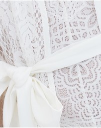 Homebodii - Leah Long Lace Robe