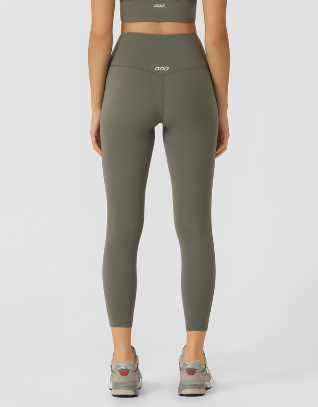 Lorna Jane - Lotus No Chafe Phone Pocket Ankle Biter Leggings