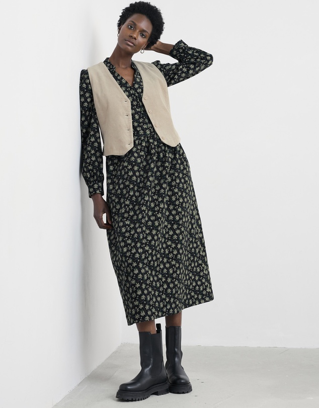 Seasalt - Pinpoint Fitted Corduroy Waistcoat