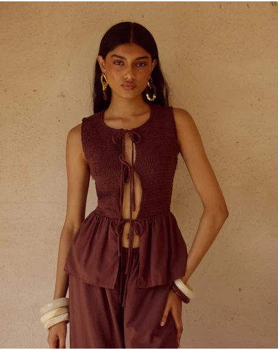Seven Wonders - Fleur Shirred Tie Front Top