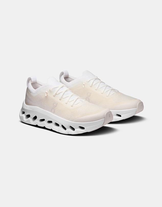 On - Cloudtilt Moon - Women's