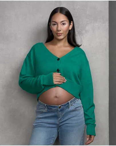 Soon Maternity - V-Neck Cropped Cardigan