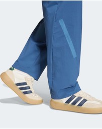 adidas Sportswear - Z.N.E. Woven Travel Pants Kids