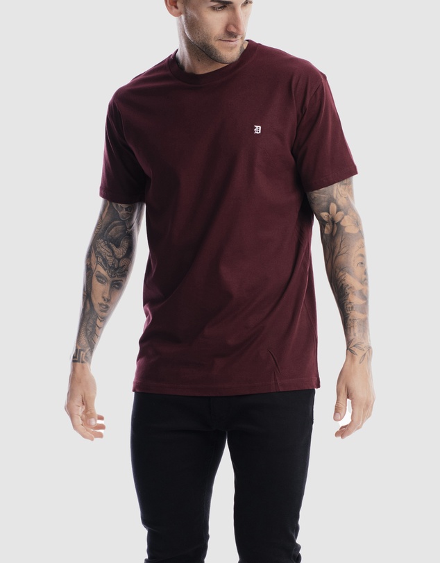 DVNT - Classic Embroidery Tee