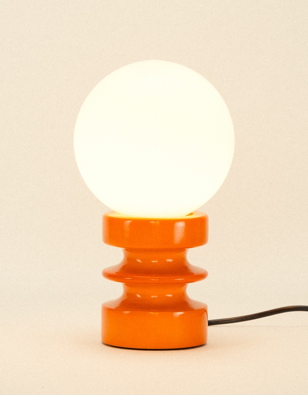 Dennis Did It - Siren Lamp Blood Orange