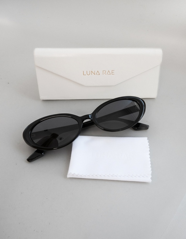 Luna Rae - Black - Lani Sunglasses