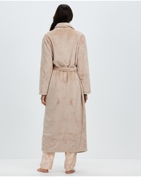 Gingerlilly - Colette Plush Robe