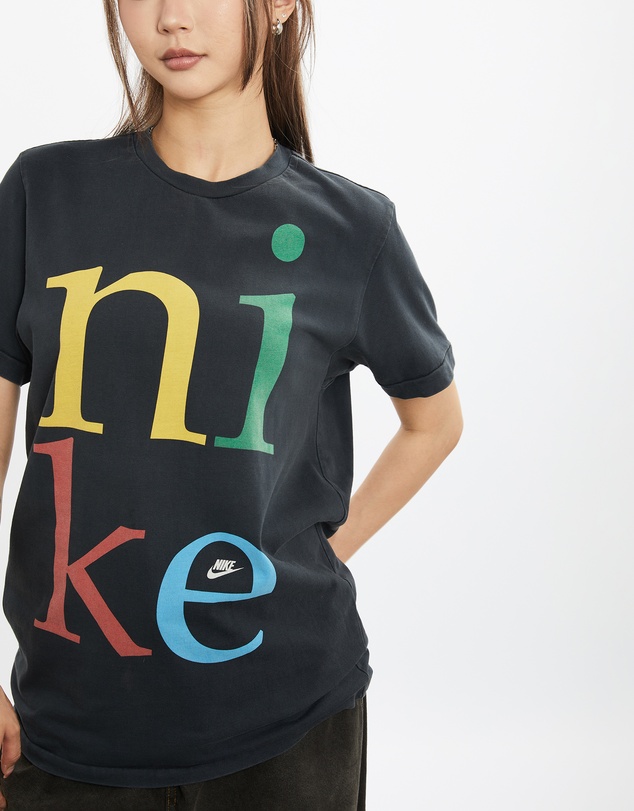 Vintage by The Real Deal - Pre Loved - Vintage Nike Tee