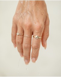 Luna Rae - Solid Gold - Rhia Diamond Signet Ring