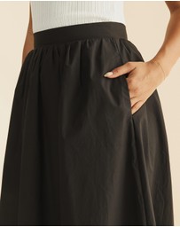 Atmos&Here - Shay Maxi Skirt