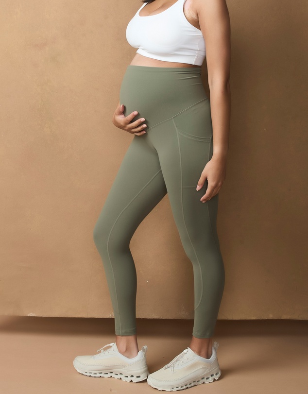 Soon Maternity - Active Overbelly Side Pocket 7/8 Leggings