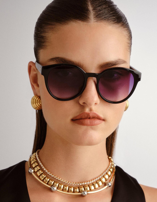 Le Specs - Paramount