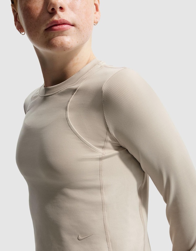 Nike - MAVN Dri-FIT Ribbed Long-Sleeve Top - Teens