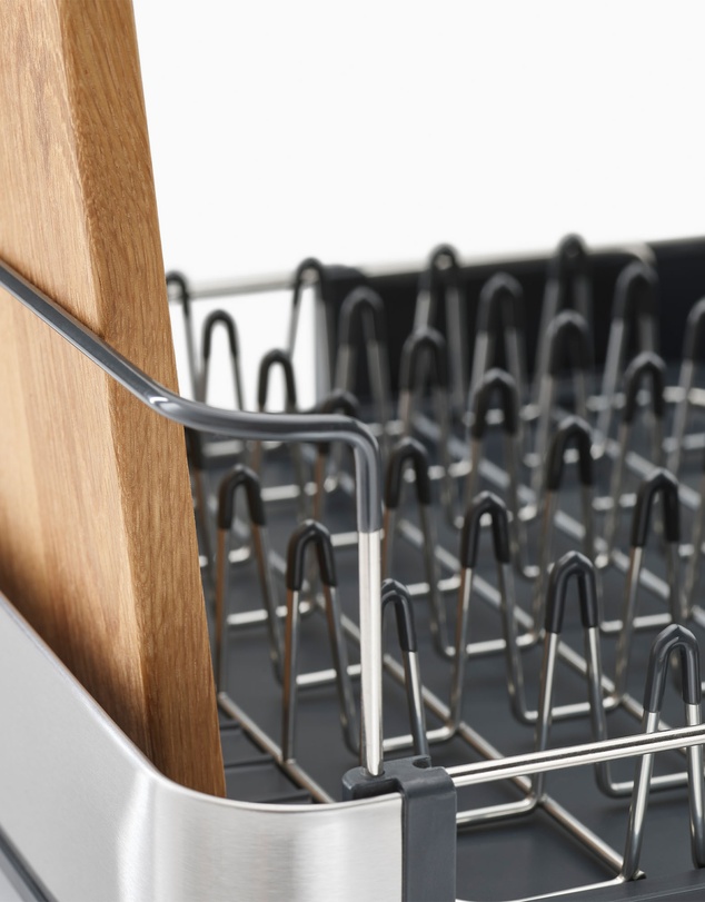Joseph Joseph - Extend™ Stainless Steel Expandable Dish Drainer