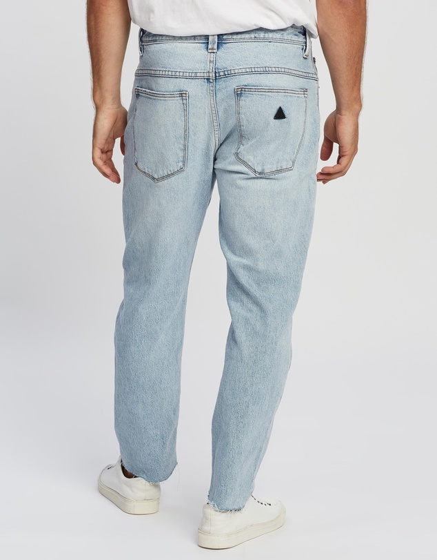 Abrand - A Chopped Straight Jeans