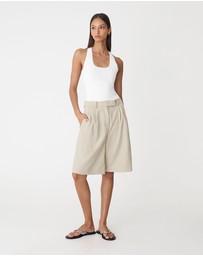 Forcast - Sonique Tailored Short