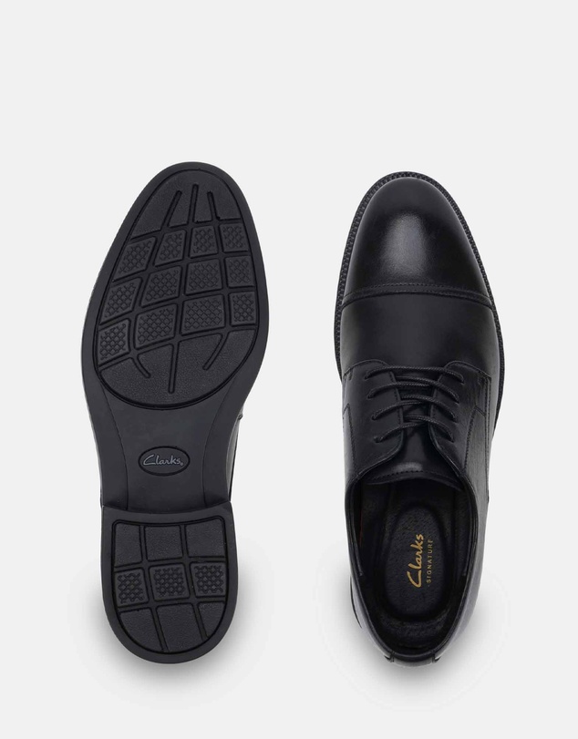 Clarks - Regan Black