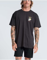 Vacancy Co - Club Dread Tee