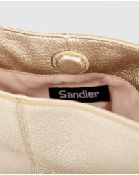 Sandler - Cora