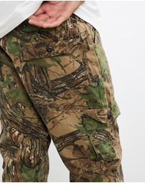 Vintage by The Real Deal - Pre Loved - Vintage Realtree Camo 'Double Knee' Cargo Pants
