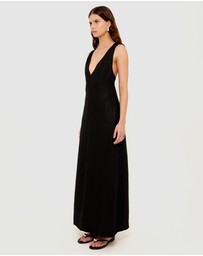 Staple the Label - Sabine Cross Back Maxi Dress