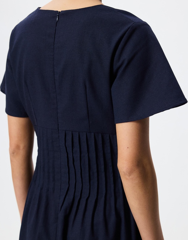 Tussah - Maysen Linen Blend Pintuck Midi Dress