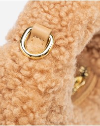Ozwear Connection Uggs - Ugg Momo Pendant