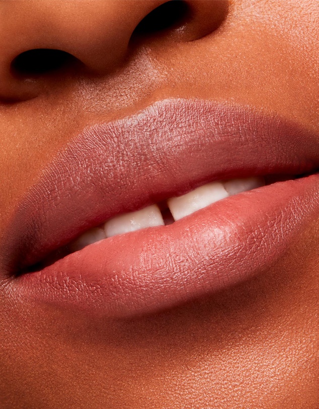 MAC - Velvet Blur Slim Stick Lipstick