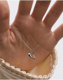 PDPAOLA - Initial 2026 V Silver Pendant Necklace