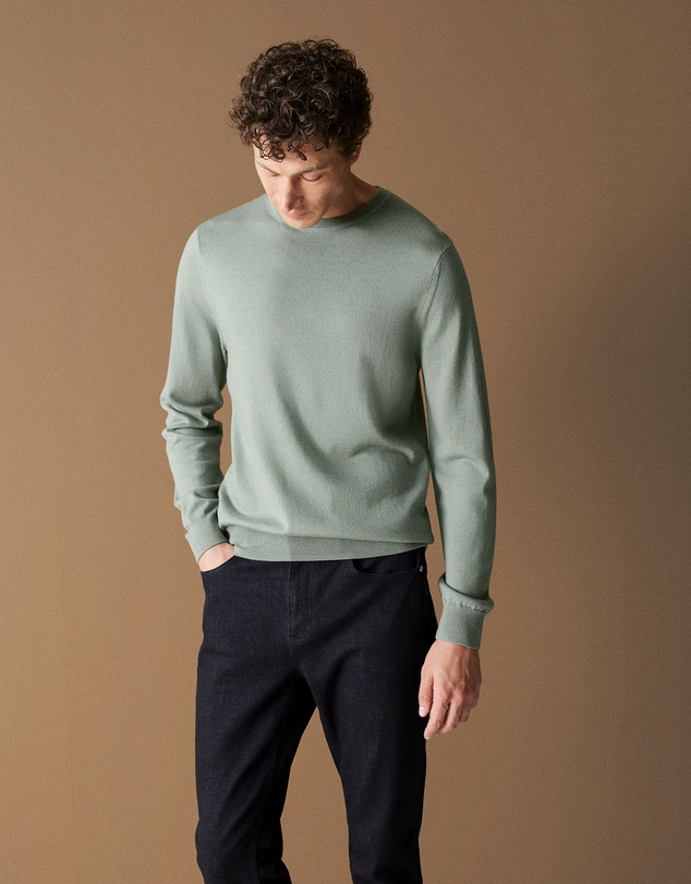 Trenery - Merino Crew in Moss Green