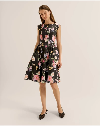 Review - Jardin Dress
