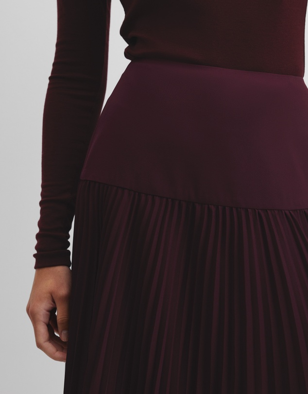 Country Road - Plisse Midi Skirt