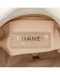 Pre-Loved by Azura Reborn - Pre-Loved chanel Chanel 19 Crossbody Bag Quilted