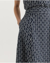 Review - Casa Skirt