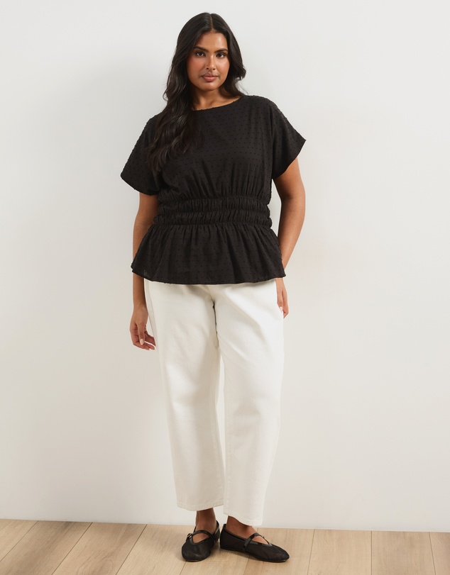 Atmos&Here Curvy - Embroidered Gathered Top