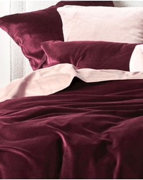 Aura Home - Luxury Velvet Standard Pillowcase