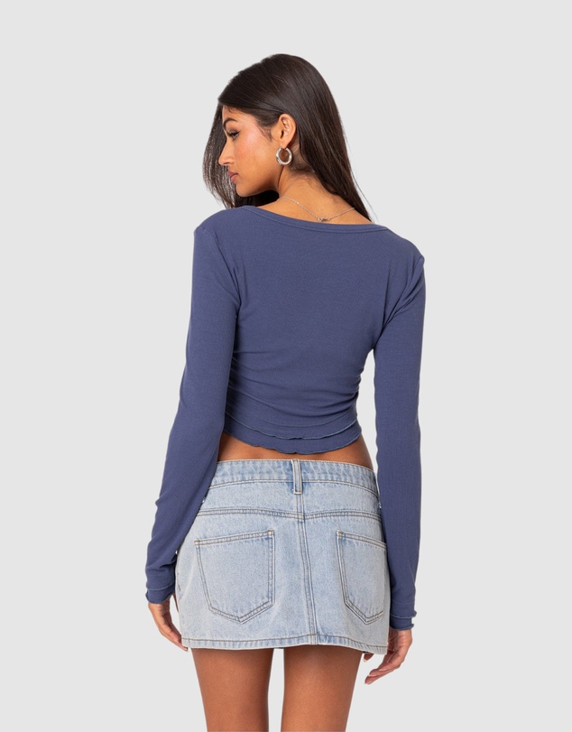 EDIKTED - Yara Ribbed Ruffle Hem Top
