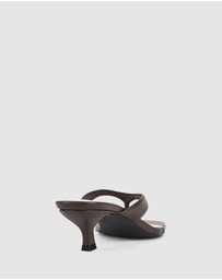 Verali - Martha Kitten Heel Thongs