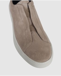Brando - Phelps Sneakers