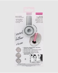 Real Techniques - Brush Cleansing Palette