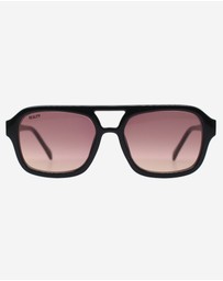 Reality Eyewear - Runway