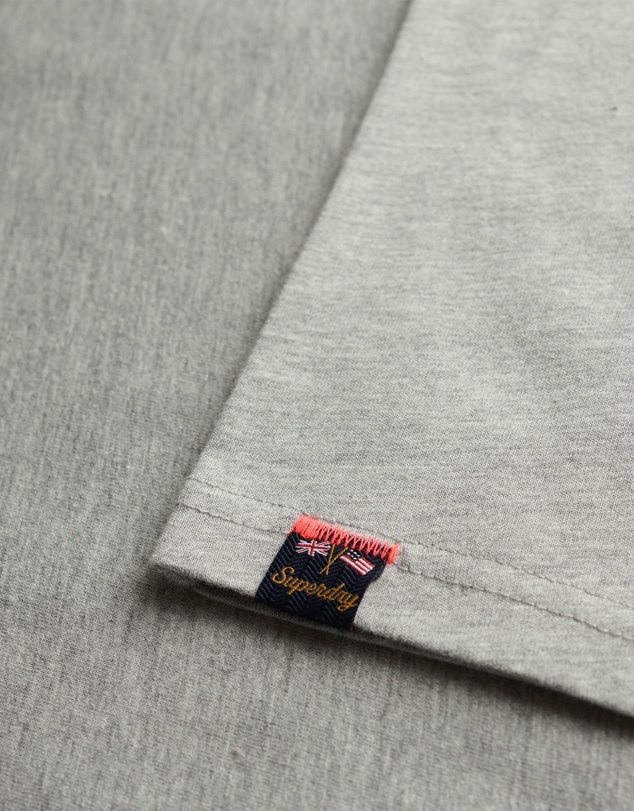 Superdry - Athletic Essential Pocket Slim Fit Tee