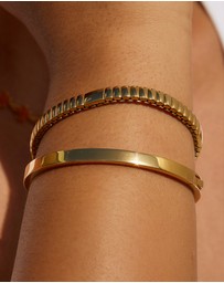 Arms Of Eve - Onyx Bracelet - Gold