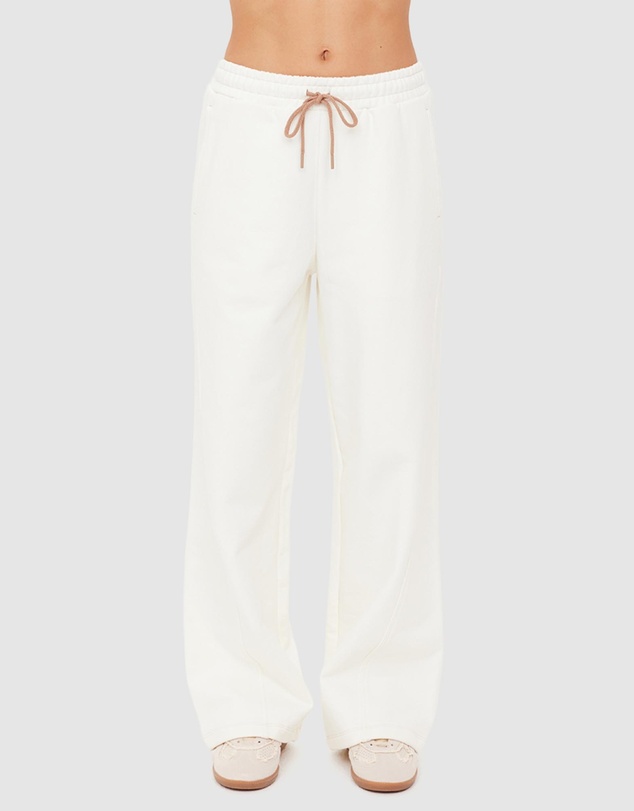 The Upside - Arkana Estelle Barrel Pants