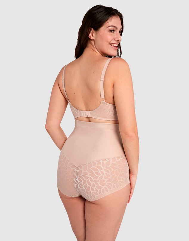 Sans Complexe - Perfect Curves Wired Minimiser Bra with Lace